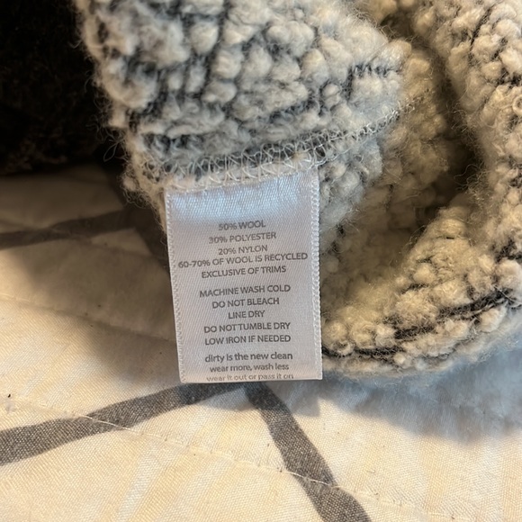 Toad & Co wool hoodie - Picture 3 of 3